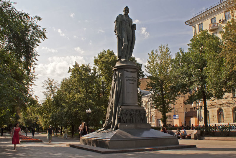 СПАСТИ ГРИБОЕДОВА 